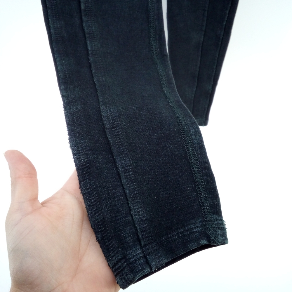 NWT Free People Movement Hybrid Leggings Black Gray Exposed Hem XS - Picture 10 of 15